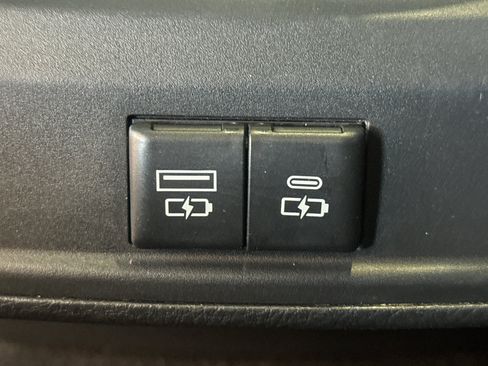 Used 2021 Toyota Avalon TRD FWD image 12