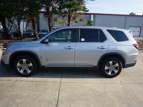 Used 2023 Honda Pilot EX-L image 19