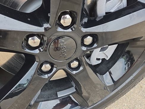 New 2025 Jeep Grand Cherokee L Limited w/ Luxury Tech Group II image 27