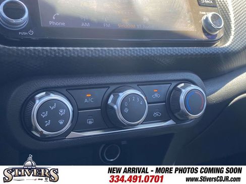 Used 2023 Nissan Kicks SV FWD image 24