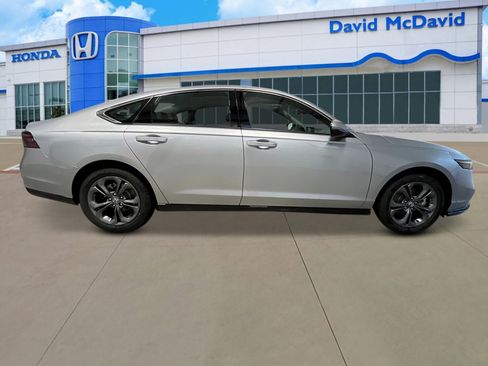 New 2025 Honda Accord EX-L image 9