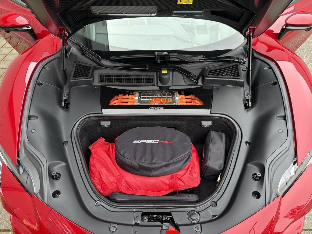 Certified 2024 Ferrari SF90 Spider AWD/4WD image 22