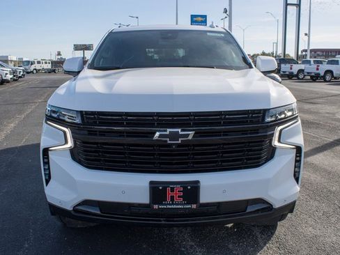 Used 2023 Chevrolet Suburban RST w/ Luxury Package image 8