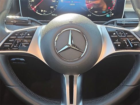 Used 2024 Mercedes-Benz C 300 Sedan image 20