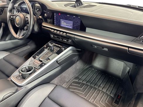 Used 2020 Porsche 911 Carrera 4S image 27
