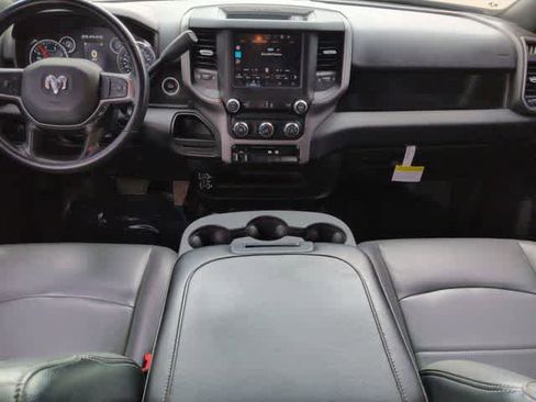 Used 2024 RAM 3500 Tradesman w/ Chrome Appearance Group AWD/4WD image 14