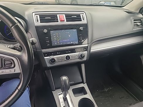 Used 2016 Subaru Outback 2.5i Premium AWD/4WD image 23