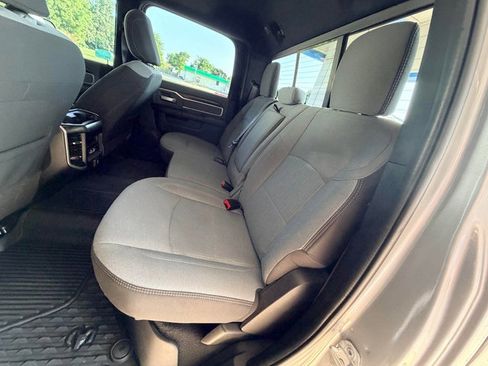 Used 2022 RAM 3500 Big Horn w/ Level B Equipment Group AWD/4WD image 25