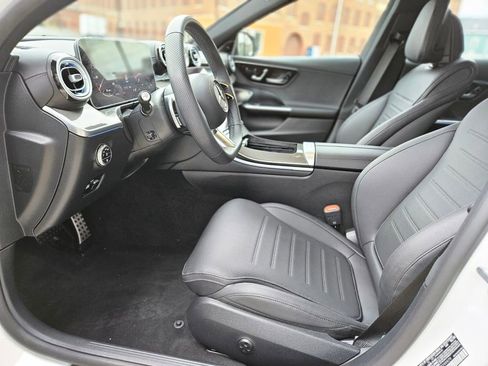 Certified 2025 Mercedes-Benz C 300 4MATIC Sedan image 19