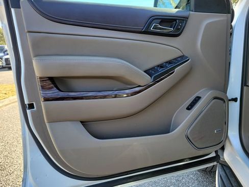 Used 2016 GMC Yukon SLT w/ Open Road Package image 26