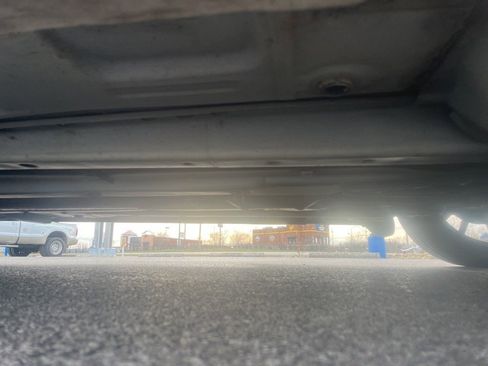 Used 2010 Chevrolet Malibu LTZ image 16