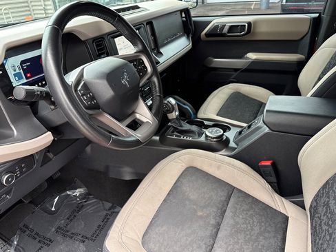 Used 2022 Ford Bronco Wildtrak AWD/4WD image 10