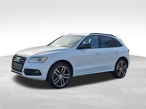 Used 2016 Audi Q5 3.0T Prestige w/ Prestige Package image 3