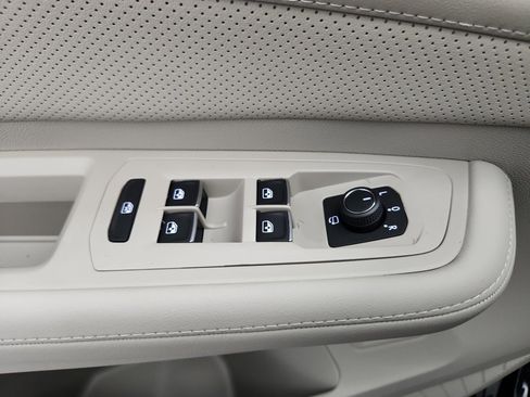 New 2026 Volkswagen Atlas SEL Premium R-Line AWD/4WD image 10