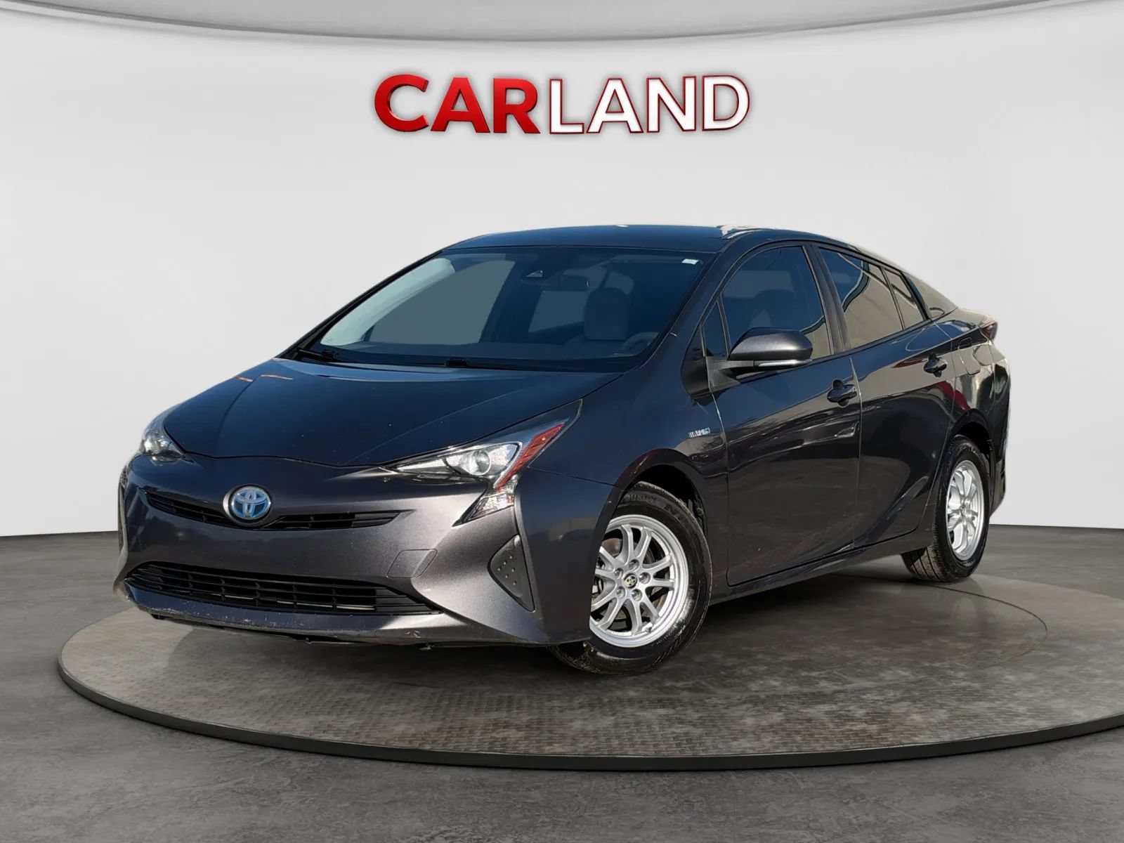 Used 2017 Toyota Prius Two FWD image 1