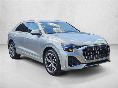Certified 2025 Audi Q8 Premium Plus AWD/4WD image 3