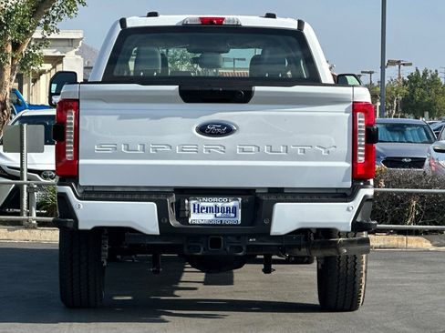 New 2026 Ford F250 4x4 Crew Cab Super Duty image 5
