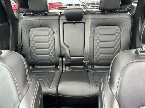 Used 2023 Ford Escape SE w/ PHEV Premium Package FWD image 25
