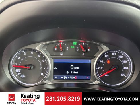 Used 2024 GMC Terrain SLT image 23