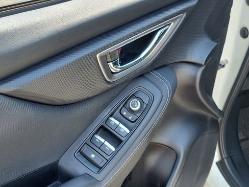 Used 2020 Subaru Forester Premium image 21