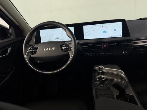 Used 2024 Kia EV6 Light RWD image 14