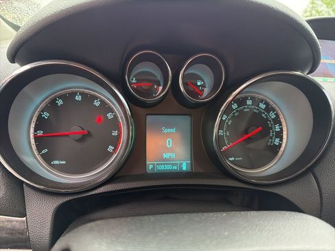 Used 2016 Buick Encore Premium image 19