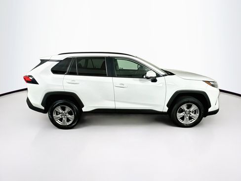 Used 2025 Toyota RAV4 XLE FWD image 10