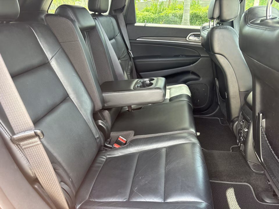 Used 2021 Jeep Grand Cherokee Limited RWD image 27