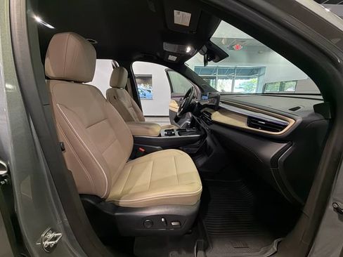 Used 2026 Buick Enclave Preferred FWD image 14