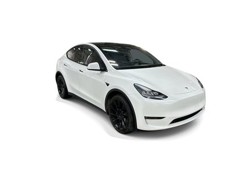 Certified 2021 Tesla Model Y Long Range AWD/4WD image 8