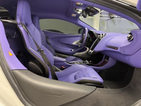 Used 2025 McLaren GTS RWD image 13
