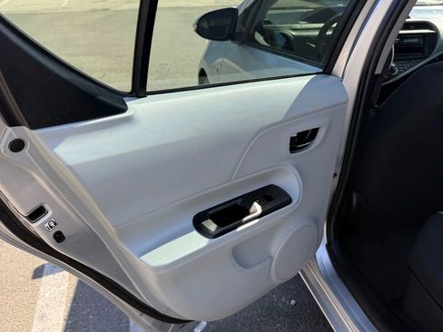 Used 2012 Toyota Prius C Two image 17