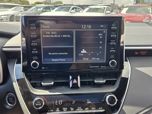 Used 2020 Toyota Corolla XSE image 20