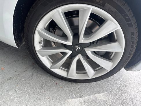 Used 2019 Tesla Model 3 Standard Range Plus RWD image 6