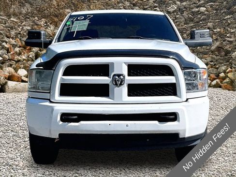 Used 2015 RAM 2500 Tradesman AWD/4WD image 2