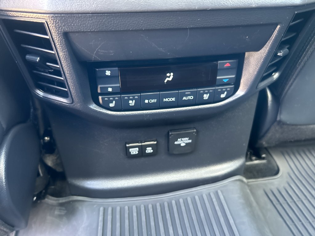 Certified 2025 Toyota Sequoia Platinum AWD/4WD image 33