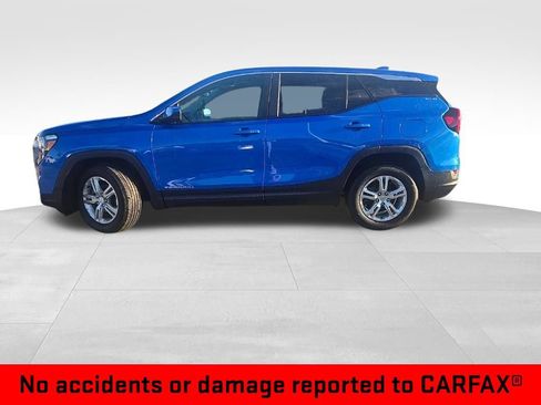 Certified 2024 GMC Terrain SLE FWD image 2