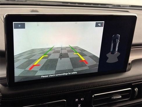 Used 2022 Lincoln Nautilus FWD w/ Premium Package image 26