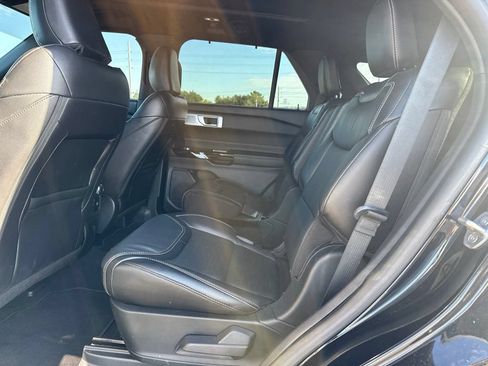 Used 2022 Ford Explorer ST w/ Equipment Group 401A AWD/4WD image 9