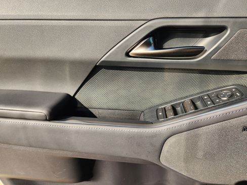 Certified 2025 Lexus GX 550 image 28