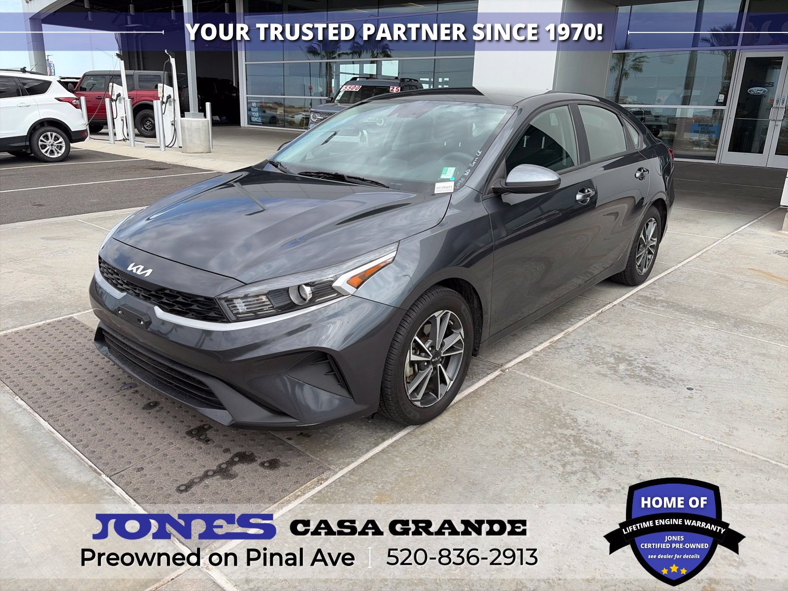 Used 2023 Kia Forte LXS FWD image 1