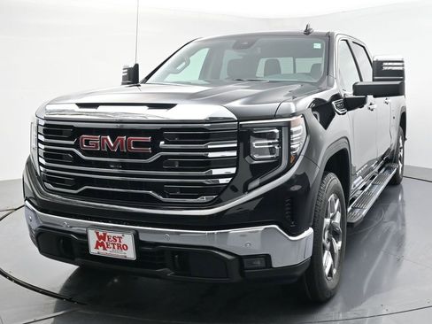 New 2026 GMC Sierra 1500 SLT w/ SLT Premium Plus Package image 2