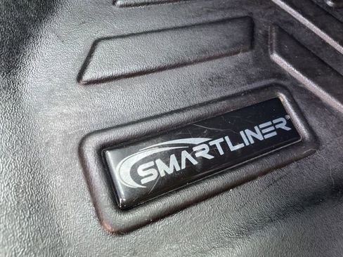 Used 2018 Chevrolet Tahoe LT image 16