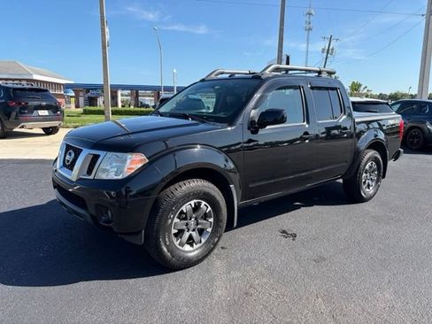 Used 2014 Nissan Frontier PRO-4X w/ Pro-4x Luxury Package AWD/4WD image 3