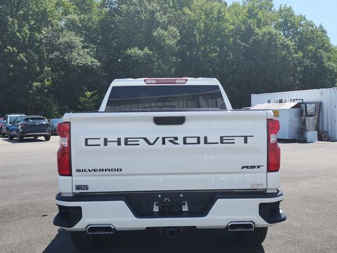 New 2026 Chevrolet Silverado 1500 RST w/ Z71 Off-Road Package AWD/4WD image 4