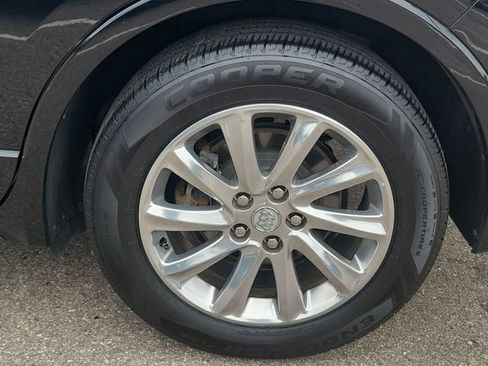 Used 2020 Buick Envision Essence FWD image 33