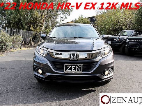 Used 2022 Honda HR-V EX image 2