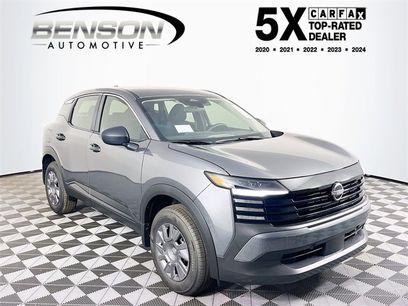 New 2025 Nissan Kicks S