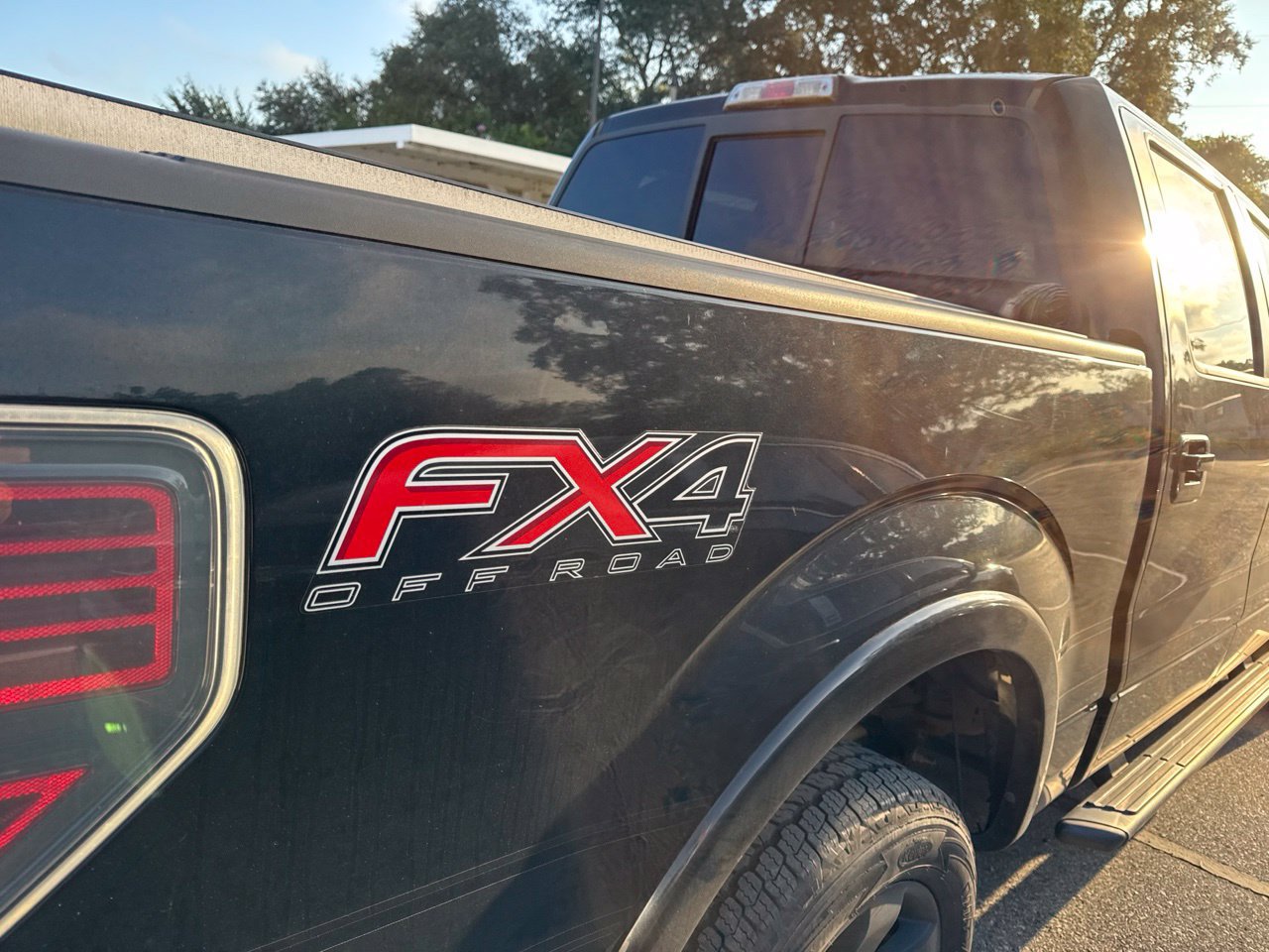 Used 2013 Ford F150 FX4 w/ Luxury Equipment Group AWD/4WD image 10