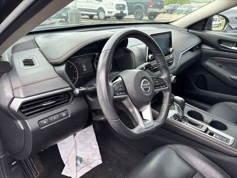 Used 2020 Nissan Altima 2.5 SR w/ Premium Package AWD/4WD image 9